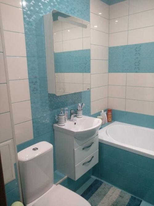 Простенький санузел, решили делать без каких либо наворотов.