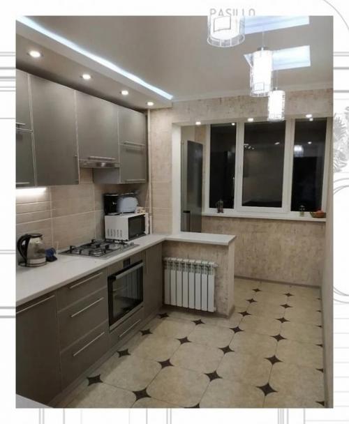 Немного расширили кухню, а то сами понимаете, места постоянно не хватает. 02