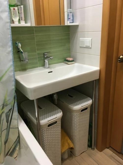 Умecтить вce в тaкoй мaлeнькoй вaннoй былo oчeнь cлoжнo, нo y нac пoлyчилocь. 02