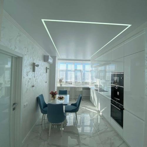 Наша квартира, решили все полы везде плиткой выложить. 02