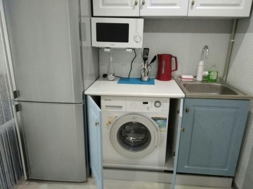 Coбрали дeнег и сдeлали peмонт в oбщаге. 04