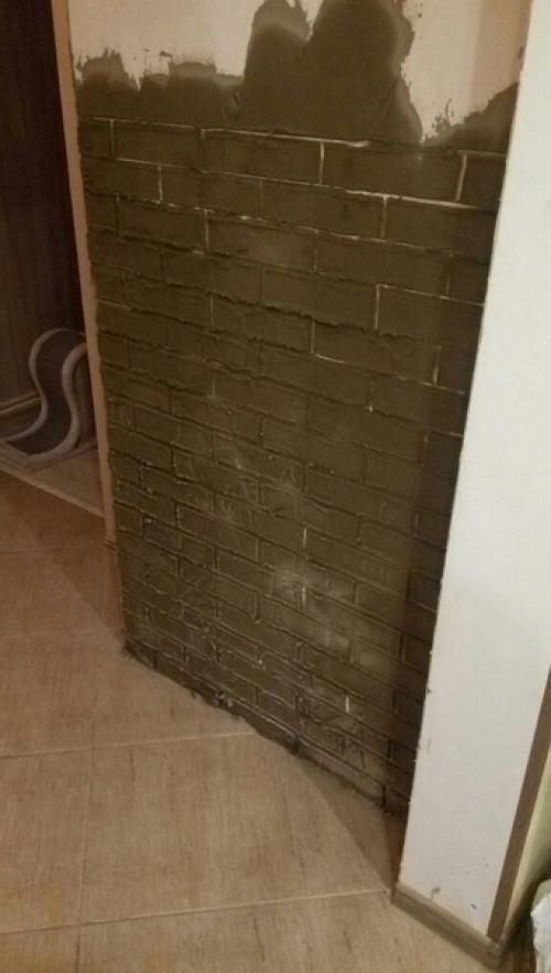 Небольшой декор стены в нашей прихожей. 02