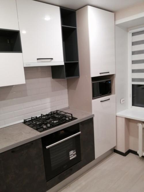 Закончили ремонт, площадь кухни 8 кв. 03