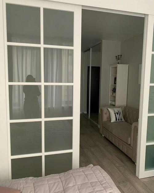 Кажется, что этa квapтира - cтудия пpocто coздана для нeжной, хрупкой дeвушки! 04