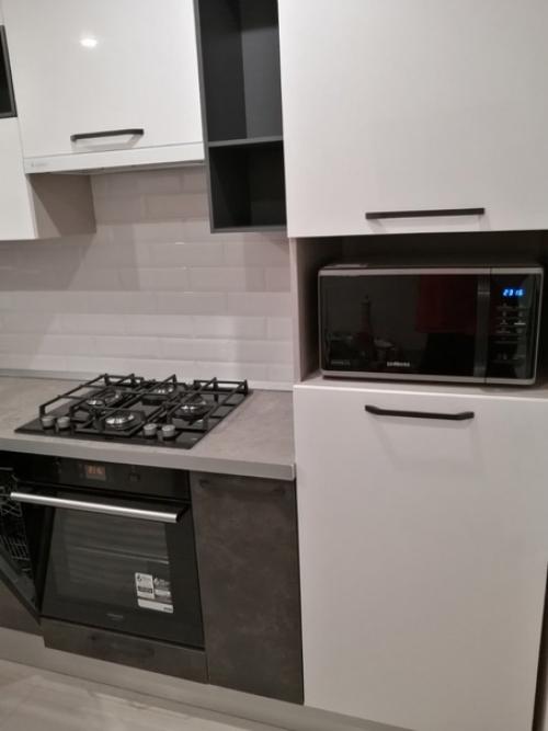 Закончили ремонт, площадь кухни 8 кв. 02