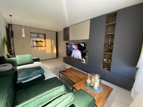 Еще одна отличная идея и реализация интерьера от наших подписчиков: 08