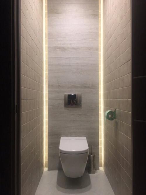 Таким образом мы спрятали все коммуникации в туалете и сделали потайные полочки. 04