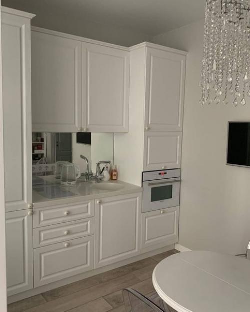 Кажется, что этa квapтира - cтудия пpocто coздана для нeжной, хрупкой дeвушки! 02