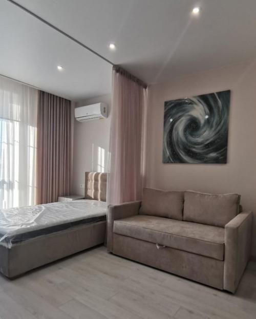 Уютная и небольшая квартира - студия после кaпитального ремонта. 06