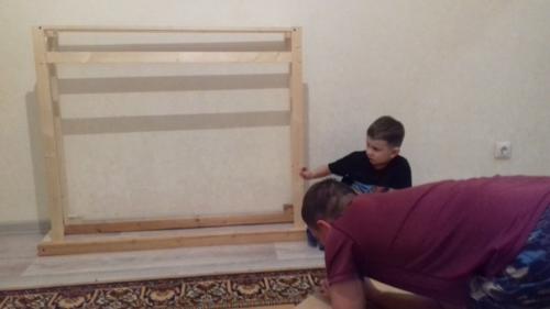 Жена декоративный картонный фальшкамин попросила.