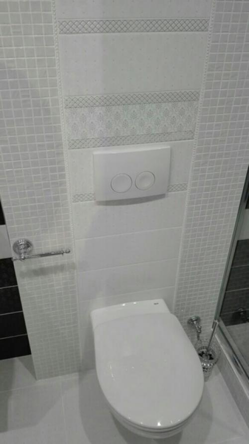 Сделали ремонт в санузле для мамы.