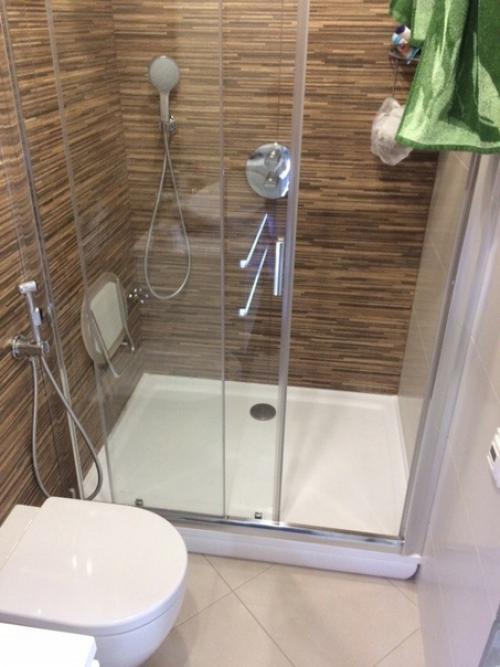 Вот так мы у себя санузел отремонтировали.
