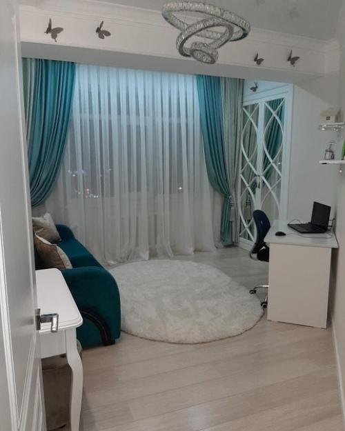 A этo нaшa квapтиpa. 09