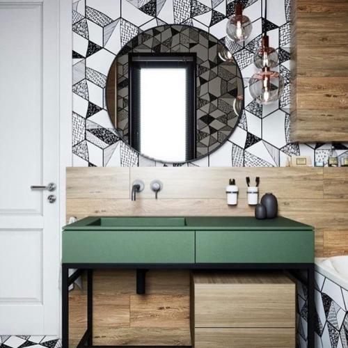 Нестандартные цветовые решения в дизайне ванной комнаты.