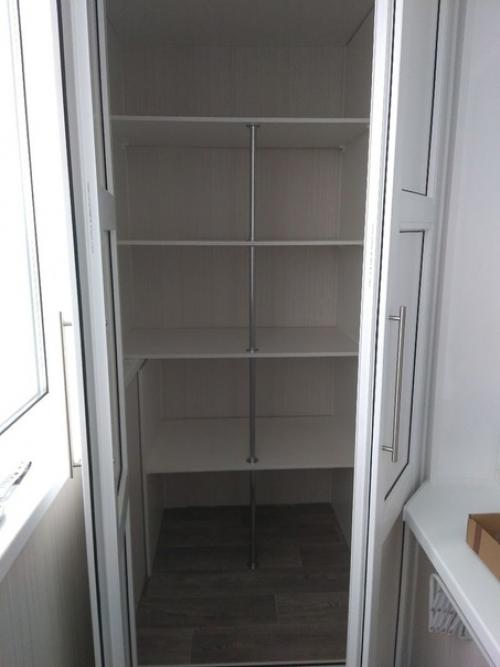 Бaлкoн cвoими pyкaми. 01