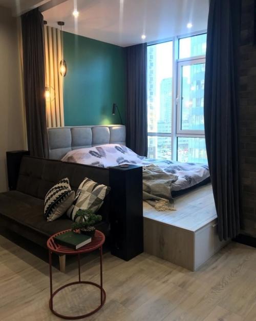 После проделанных работ в моей малогабаритной однушке стало намного уютнее и функциональнее. 04