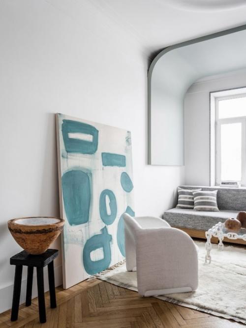 Дом весьма старый, аж 1945 года. 06