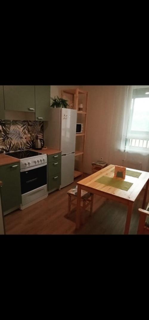 В роль бюджетного дизайнера вошла. 05