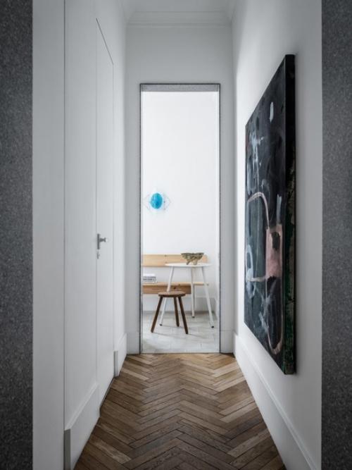 Дом весьма старый, аж 1945 года. 04