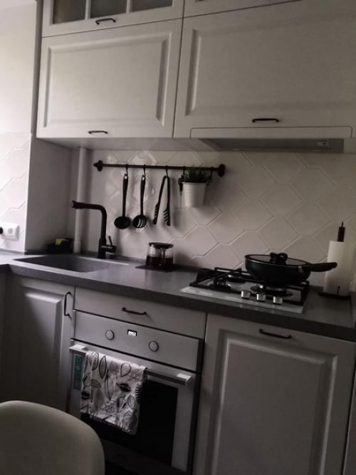 Сама придумала дизайн кухни вдохновившись зарубежными квартирами. 03