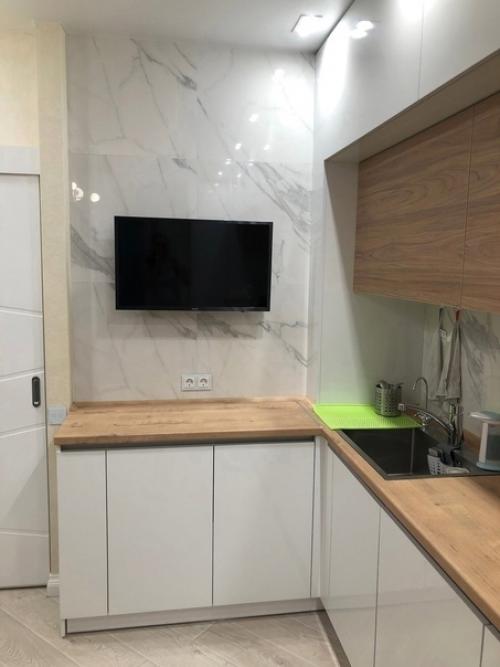 Мы решили провести ремонт на кухне своими силами, без помощи дизайнеров. 03