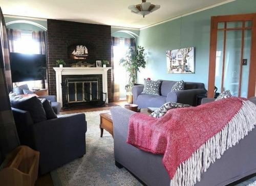 А это тот самый дом Беллы из Сумерек. 05