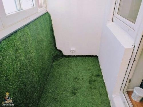 У меня есть небольшой балкон, всего 3 квадратных метра. 04