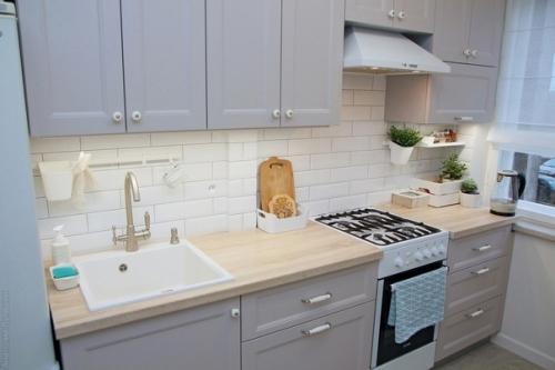 Мы впечатляющую обстановку в нашей кухне создали. 06