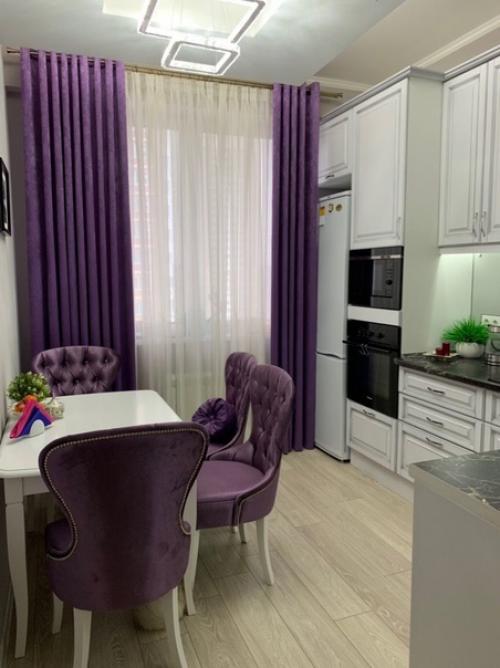 Ремонт сделали уже более года назад, но вдохновились работами людей тут у вас, что решили поделиться и своей кухней.