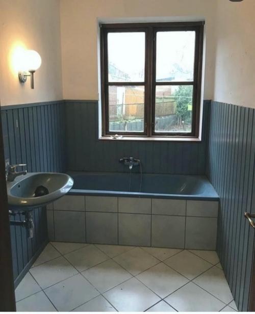 Мы решили укрепить стены и уменьшить окно. 01