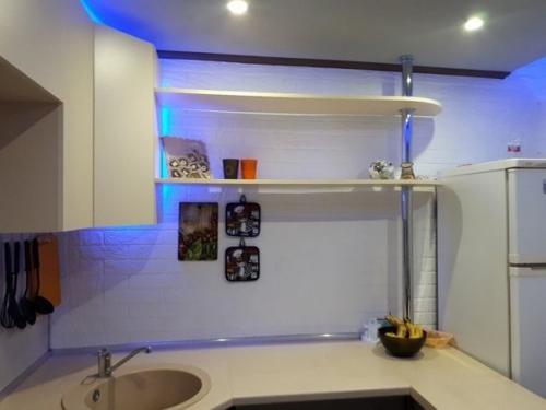 Мне 19 лет и я впервые собственноручно сделал ремонт. 06