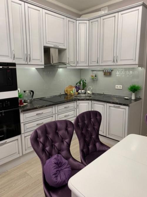 Ремонт сделали уже более года назад, но вдохновились работами людей тут у вас, что решили поделиться и своей кухней. 07