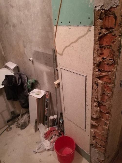Ремонт в ванной комнате сделал. 02