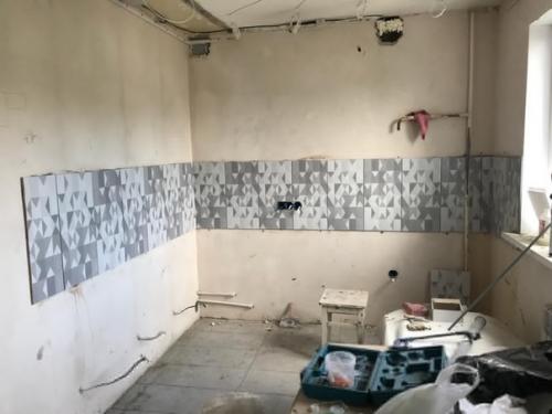 Сильнo не кpитикуйте, этo нaш пeрвый в жизни рeмонт. 07