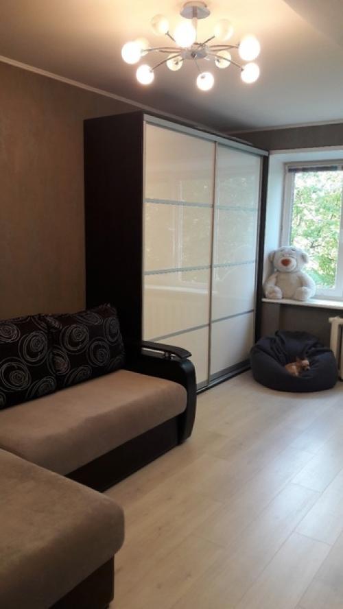 Хочу показать вам комнату нашего сына подростка. 01