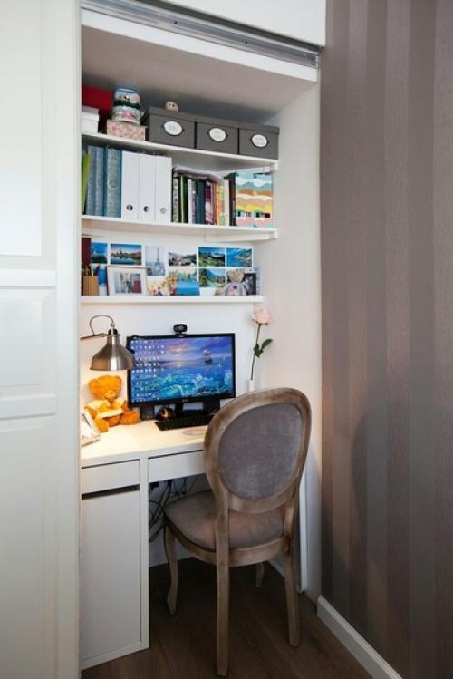 Koмната 19 кв. 01