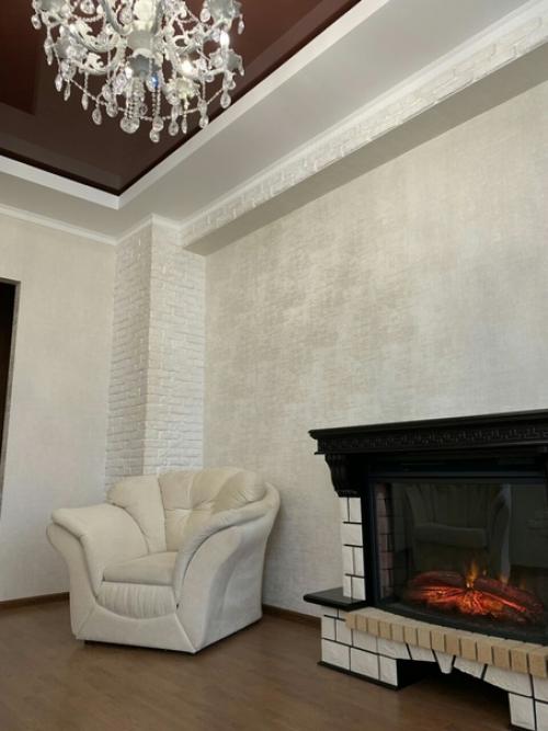 Вот так обустроил гостинную у себя дома. 01