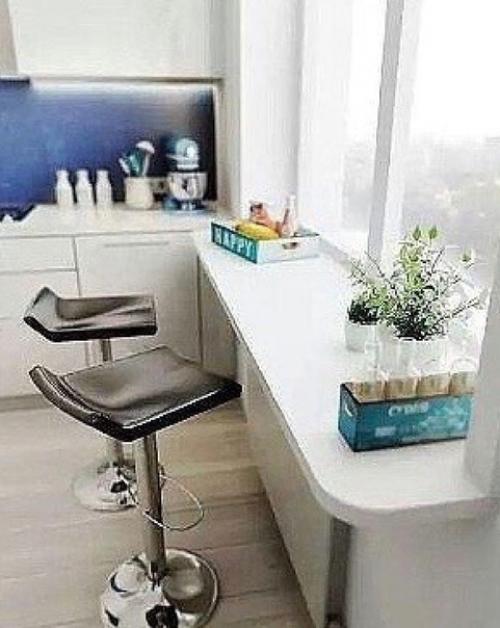 Обеденная зона как продолжение подоконника. 03