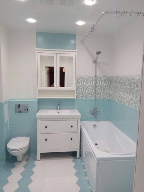 Моя ванная комната в нежно голубом цвете.