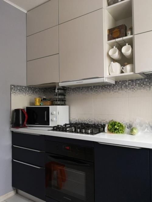 Вот так, без особых наворотов сделали ремонт на кухне.