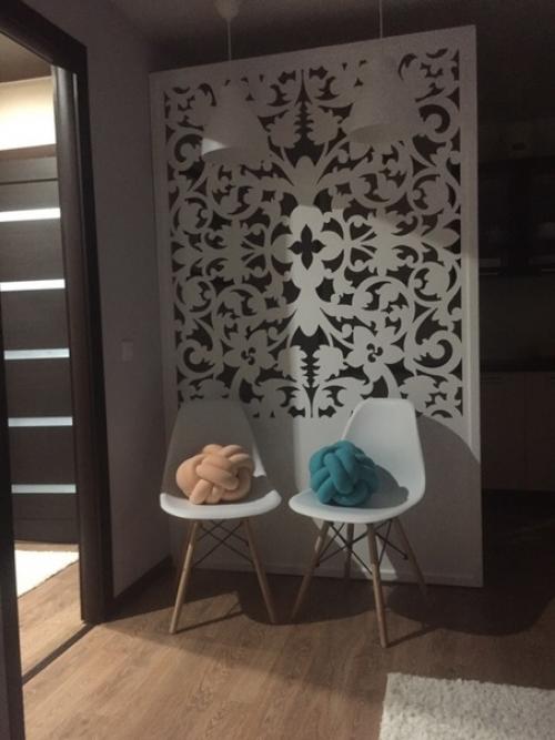 Хочу вам показать, какую перегородку сделал из фанеры на кухню муж. 01