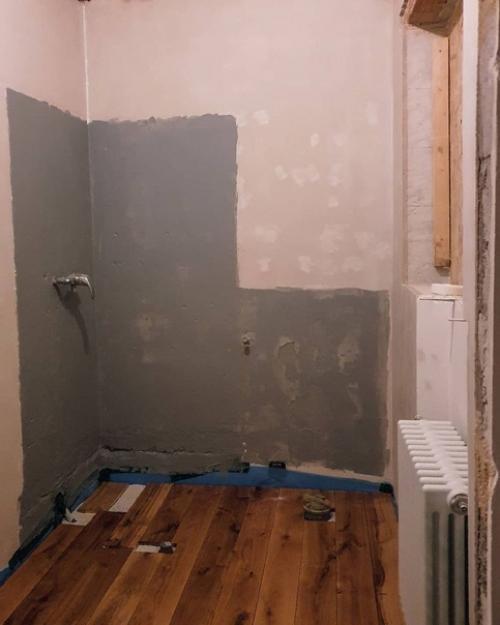 Немножечко обновили санузел, сделали чуть посовременнее. 02