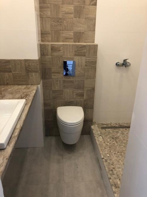 Вот моя ну очень маленькая студия, площадь всего 20 квадратных метров. 03