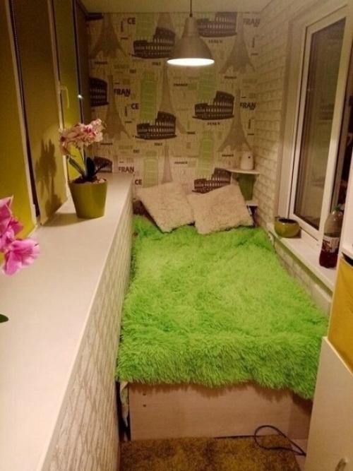 Переделали балкон для дочери в комнату. 04