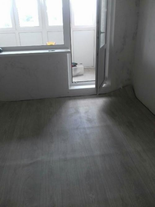 Ремонт в зале от начала и до конца сделал. 04