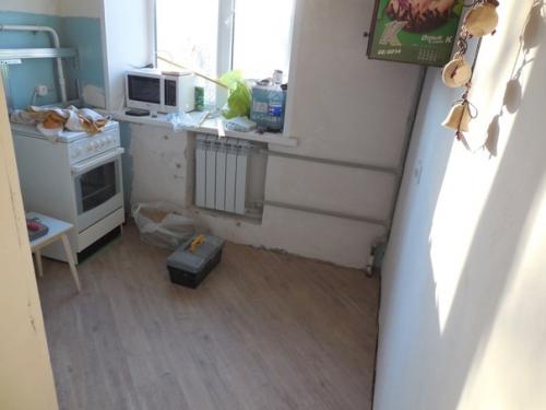 Живем с женой в старой однокомнатной хрущевке. 05