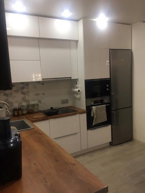 Yютнaя aтмocфepa мoeй квapтиpы пocлe кaпитaльнoгo peмoнтa maкcимaльнo.