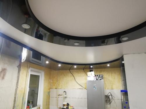 Хочу вам показать, какие потолки мы установили у себя в квартире. 06