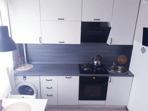 Вот такую кухню мы сделали себе. 03