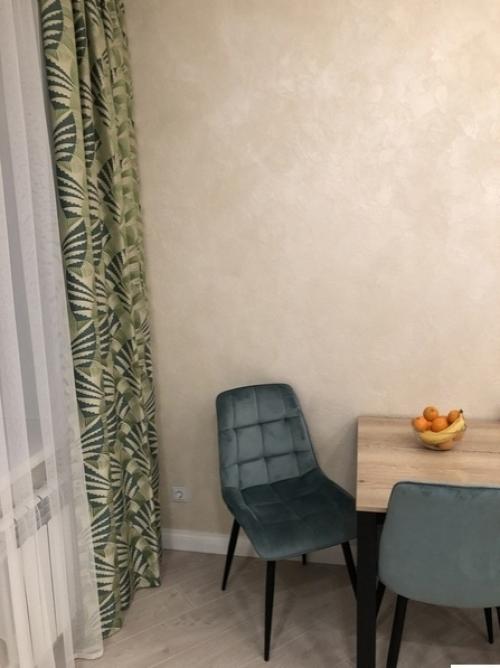 Главный критерий был как можно больше шкафов и чтобы они были без торчащих ручек. 04